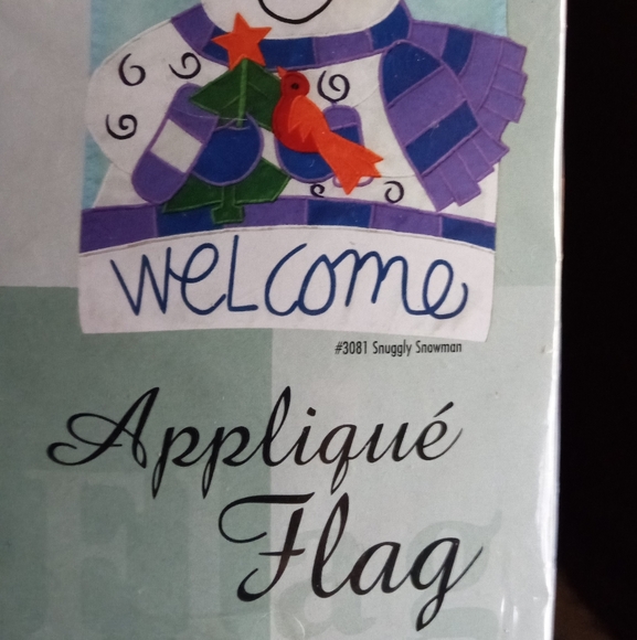 Large Snowman Welcome Applique Flag #3081 Snuggly Snowman - Picture 2 of 9